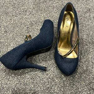 Qupid NWOT Sz 6.5